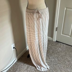 Women’s maxi skirt